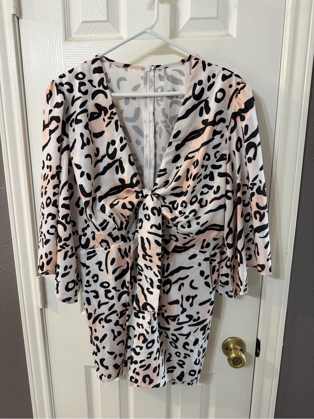 Women’s Knot-Front Leopard Print One Piece Jumper Size XL 44 12